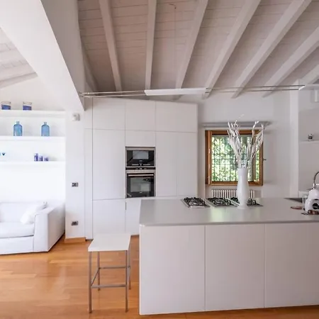 Happy Guest Apartments - Lake & Style Riva di Solto Exterior photo