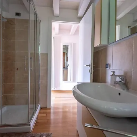 Happy Guest Apartments - Lake & Style Riva di Solto Exterior photo